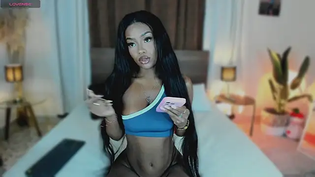 Isaa Coleman  online show from April 2026 12:13:02 AM