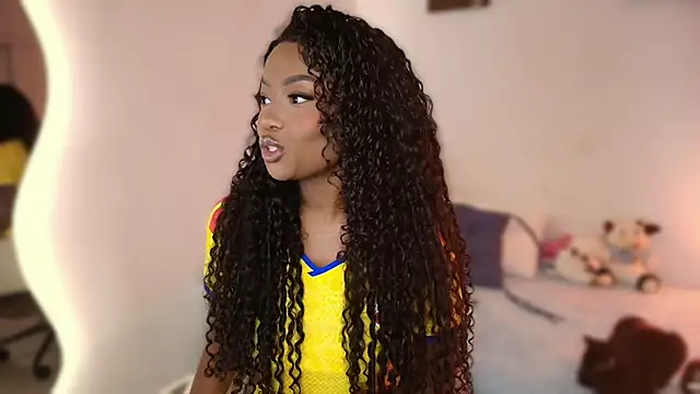 Snapshot of Isaa_Coleman_ chatting on June 2026 12:15:01 AM Isaa Coleman online show from June 2026 12:15:01 AM