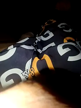 Snapshot of negosaliente chatting on November 2025 06:34:01 AM negosaliente online show from November 2025 06:34:01 AM