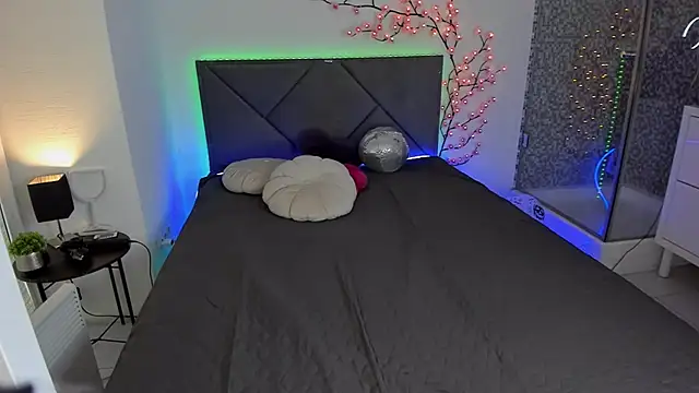 Snapshot of CassieEvans chatting on December 2025 06:34:02 AM CassieEvans online show from December 2025 06:34:02 AM