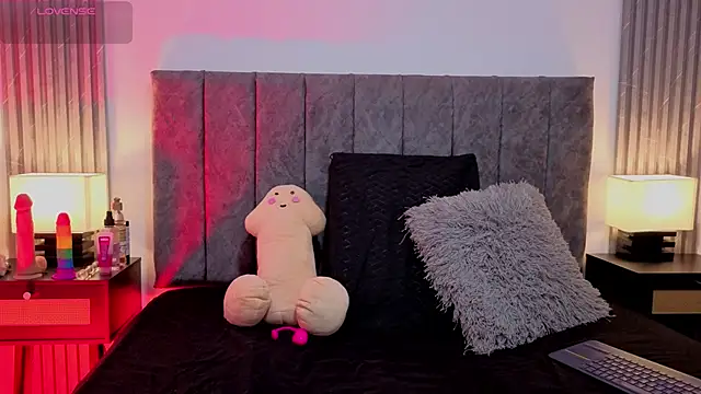 Ema Stone65 online show from October 2025 08:13:02 PM