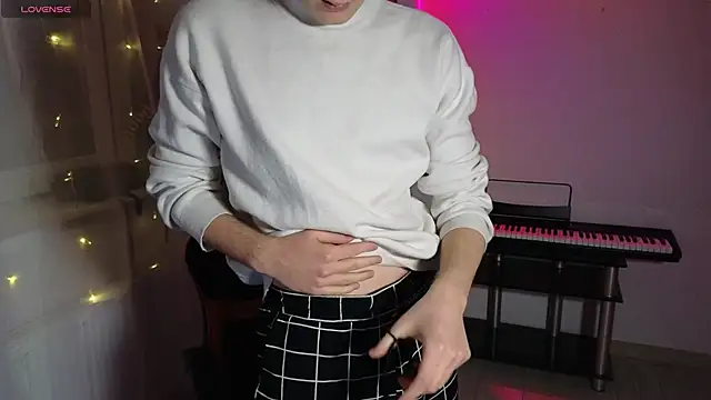 Keytaro online show from March 2025 07:43:02 PM