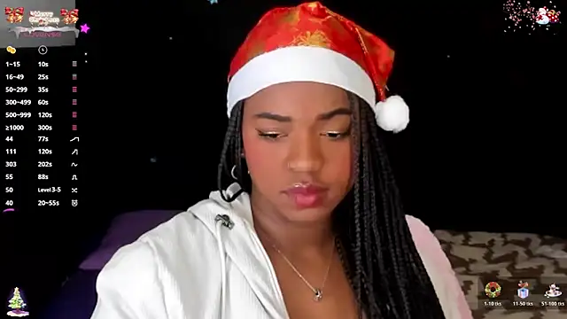 Snapshot of Marce_22 chatting on December 2025 04:54:01 AM Marce 22 online show from December 2025 04:54:01 AM