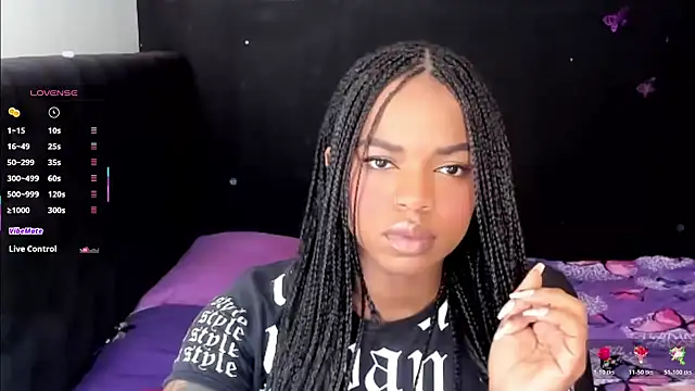 Snapshot of Marce_22 chatting on January 2026 04:11:02 PM Marce 22 online show from January 2026 04:11:02 PM