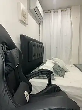 Snapshot of Belissa_miller chatting on September 2025 05:29:02 PM Belissa miller online show from September 2025 05:29:02 PM