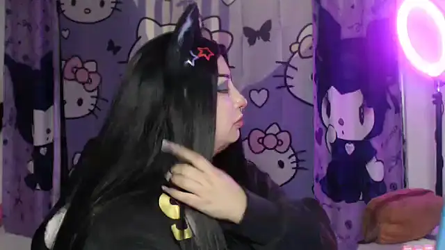 lussyevans24 online show from November 2025 07:07:01 AM