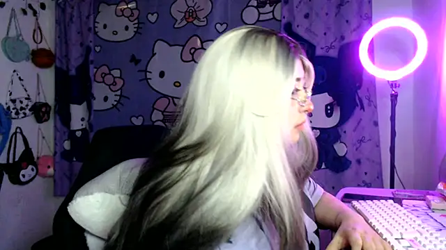 lussyevans24 online show from March 2026 04:18:02 AM