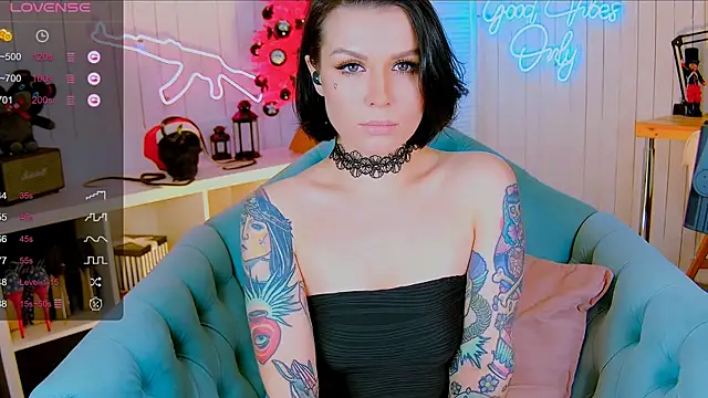 Snapshot of My_toys_pink chatting on January 2025 09:58:02 PM My toys pink online show from January 2025 09:58:02 PM