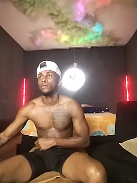 Ostinsanto online show from November 2025 02:56:01 AM