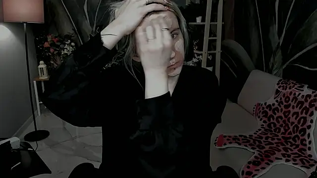 LexiWenford online show from November 2025 02:55:02 AM