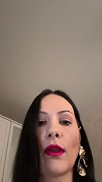 Snapshot of Devil_Goddess chatting on November 2025 01:46:01 PM Devil Goddess online show from November 2025 01:46:01 PM