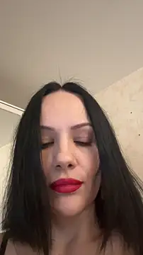 Snapshot of Devil_Goddess chatting on November 2025 12:26:01 PM Devil Goddess online show from November 2025 12:26:01 PM