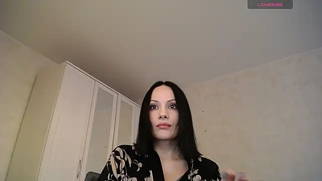 Snapshot of Devil_Goddess chatting on November 2025 01:14:02 PM Devil Goddess online show from November 2025 01:14:02 PM