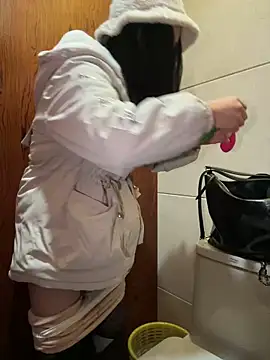 Snapshot of Asia-Melody chatting on February 2025 11:33:01 AM Asia-Melody online show from February 2025 11:33:01 AM