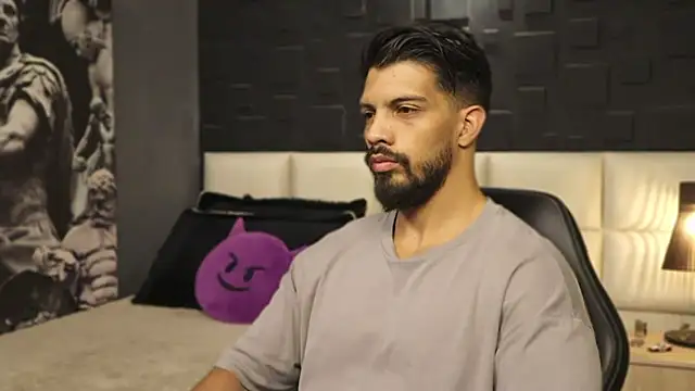 DannSaenz online show from February 2025 02:33:01 PM