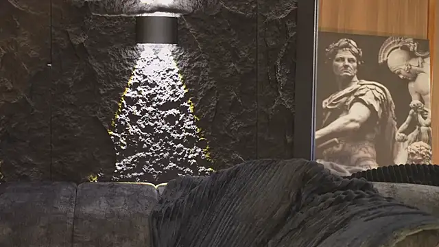 DannSaenz online show from October 2025 04:05:01 AM