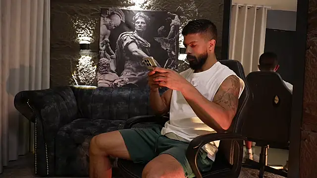 DannSaenz online show from January 2026 01:27:02 PM