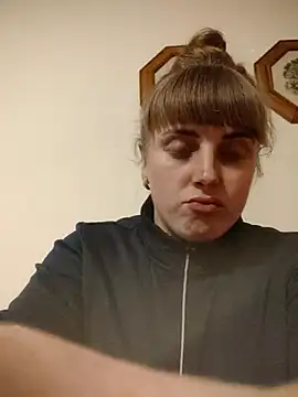 CoddessCrystal online show from February 2026 07:01:02 PM