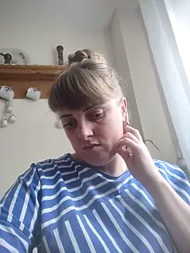 CoddessCrystal online show from June 2026 08:15:02 AM