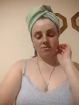 CoddessCrystal online show from June 2026 01:36:01 PM