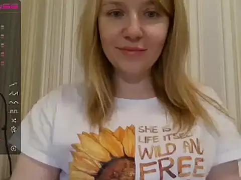 urbadkitty online show from December 2024 12:44:02 PM