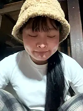 Anges893 online show from December 2024 09:51:01 AM