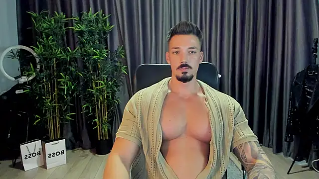 HaydenSpearss online show from September 2025 01:00:02 PM