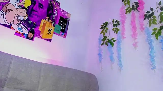 anahidolls online show from February 2026 12:09:02 PM