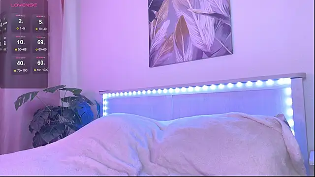 Snapshot of Veronica_leal chatting on November 2025 10:59:01 AM Veronica leal online show from November 2025 10:59:01 AM