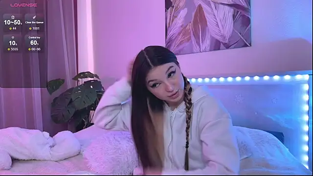 Veronica leal online show from April 2026 07:13:02 AM