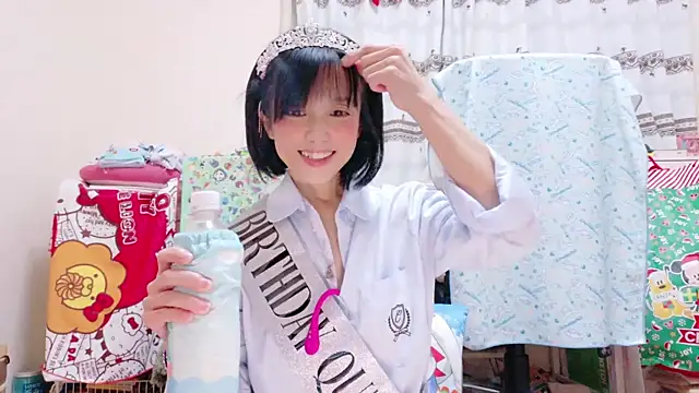 Snapshot of renapiyon8182 chatting on December 2024 03:08:02 AM renapiyon8182 online show from December 2024 03:08:02 AM