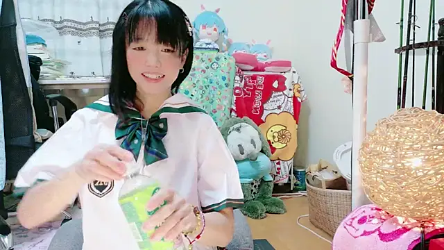 Snapshot of renapiyon8182 chatting on February 2025 07:30:01 PM renapiyon8182 online show from February 2025 07:30:01 PM