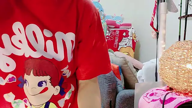 Snapshot of renapiyon8182 chatting on March 2025 07:43:02 PM renapiyon8182 online show from March 2025 07:43:02 PM