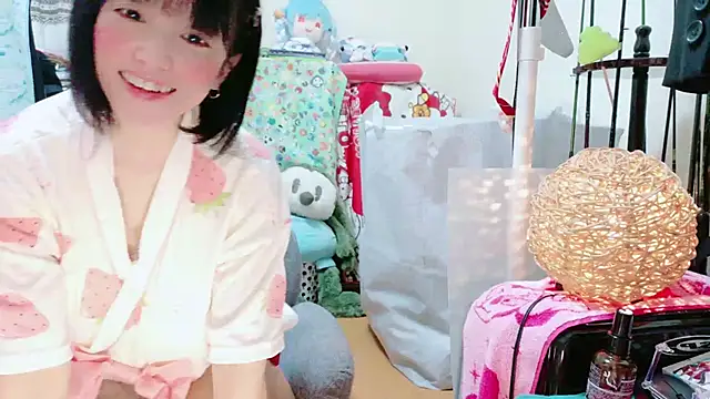 Snapshot of renapiyon8182 chatting on March 2025 07:38:01 PM renapiyon8182 online show from March 2025 07:38:01 PM