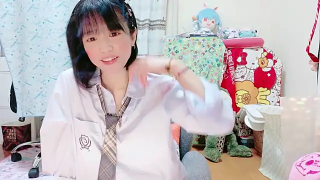 Snapshot of renapiyon8182 chatting on March 2025 07:35:02 PM renapiyon8182 online show from March 2025 07:35:02 PM