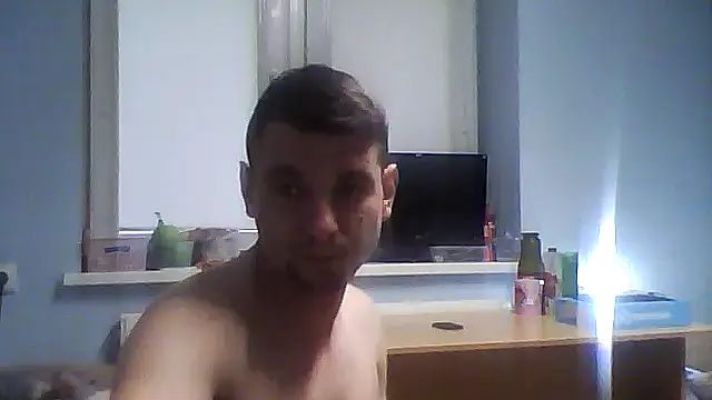 Snapshot of shufflercat chatting on October 2025 02:04:01 PM shufflercat online show from October 2025 02:04:01 PM