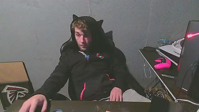 Snapshot of Superoz77 chatting on January 2025 06:26:01 AM Superoz77 online show from January 2025 06:26:01 AM