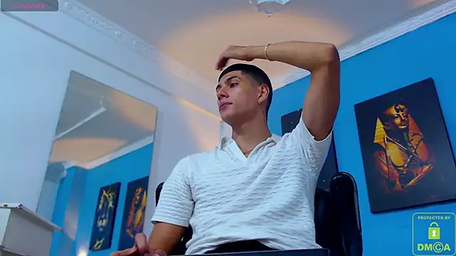 Snapshot of Valerio_20 chatting on January 2025 08:07:02 PM Valerio 20 online show from January 2025 08:07:02 PM