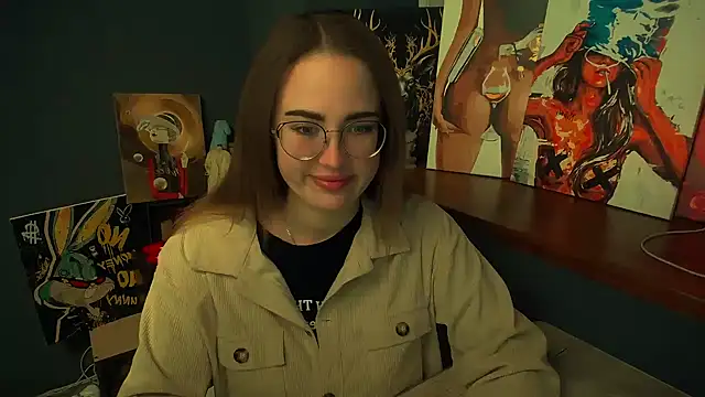 Snapshot of luxie_milady chatting on May 2026 12:21:01 PM luxie milady online show from May 2026 12:21:01 PM
