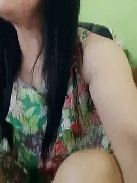Snapshot of Hangem111 chatting on May 2026 03:44:02 AM Hangem111 online show from May 2026 03:44:02 AM