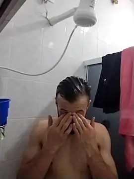 LopeseLua online show from October 2025 10:18:01 PM