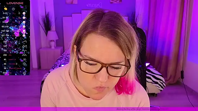 EVAshinyGIRL online show from February 2025 07:49:02 AM