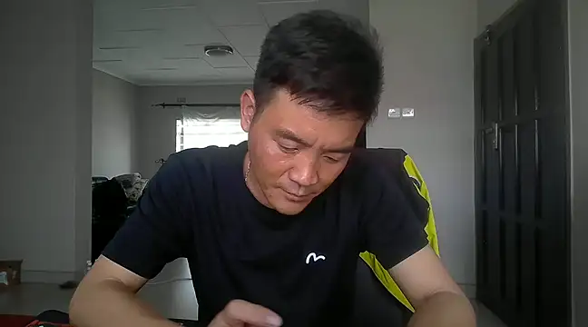 Snapshot of kisstoyousoon2024 chatting on January 2025 01:51:01 PM kisstoyousoon2024 online show from January 2025 01:51:01 PM