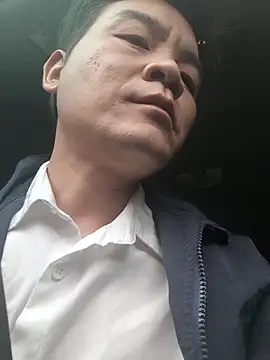 kisstoyousoon2024 online show from December 2025 05:46:01 AM