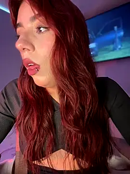 Snapshot of veronicaapink chatting on November 2025 09:57:02 PM veronicaapink online show from November 2025 09:57:02 PM