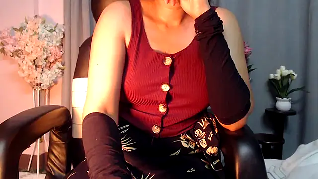 awesome amy online show from November 2025 12:09:02 PM