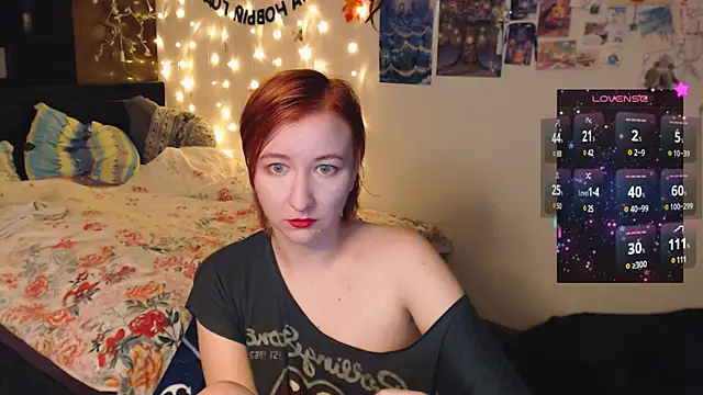 Snapshot of licentia__poetica chatting on December 2024 09:17:02 PM licentia poetica online show from December 2024 09:17:02 PM