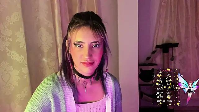 Snapshot of linnie_ chatting on December 2024 12:02:01 AM linnie  online show from December 2024 12:02:01 AM