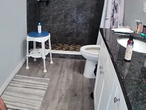 lou63ponce online show from March 2025 07:28:01 PM