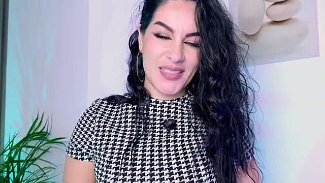 Snapshot of Pamela_Rosal chatting on April 2026 12:54:02 PM Pamela Rosal online show from April 2026 12:54:02 PM